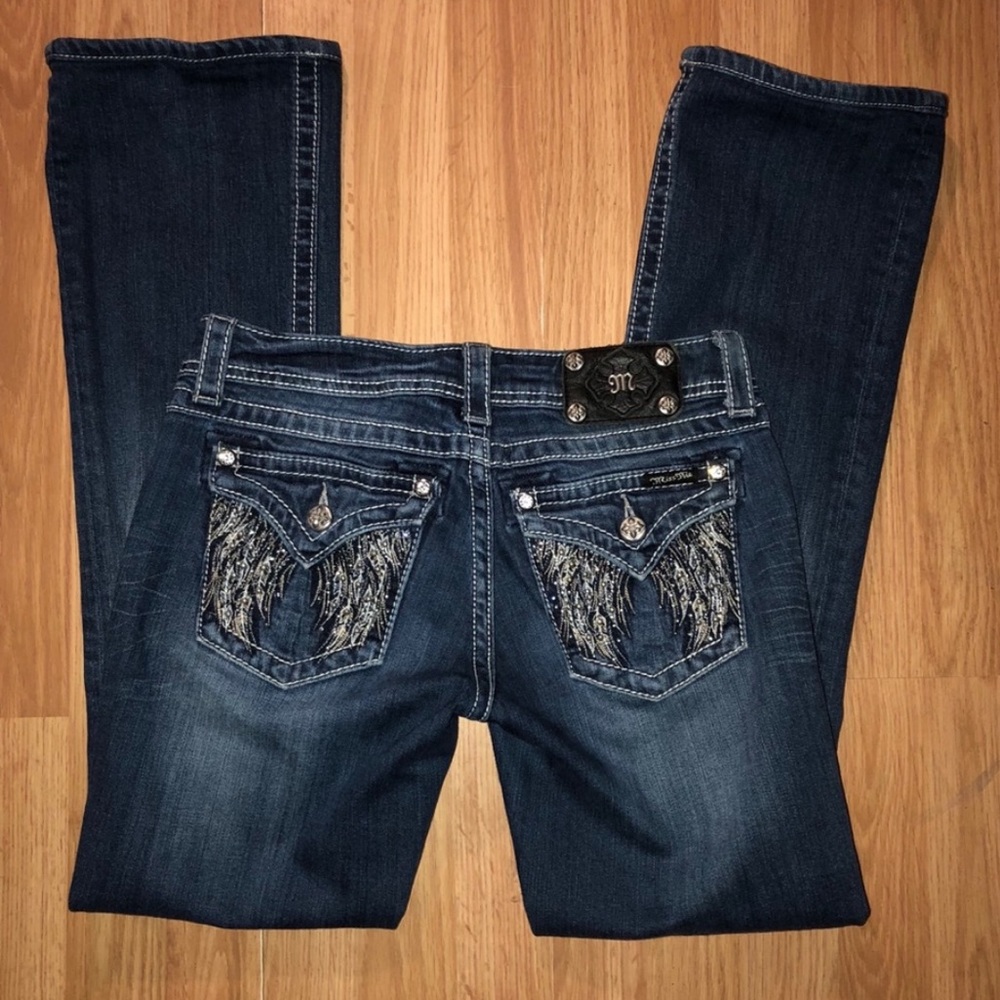 Miss Me Jeans! Stretchy bootcut size 28